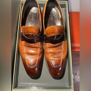 Tom Ford 10 which is US11
It’s in great used condition. It was bought for $1499.